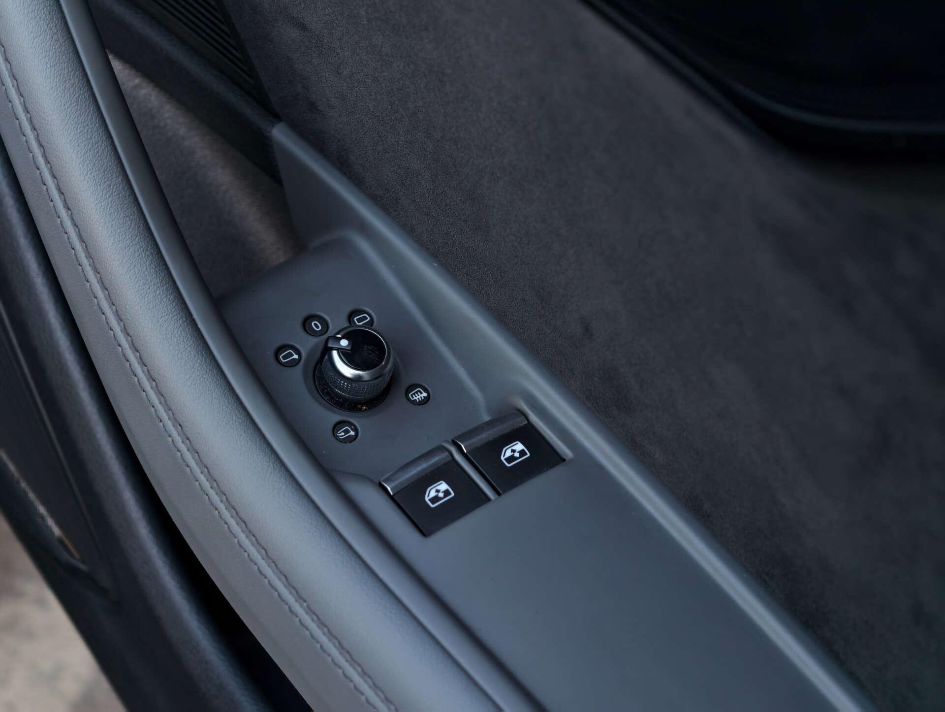Audi S5 view 26