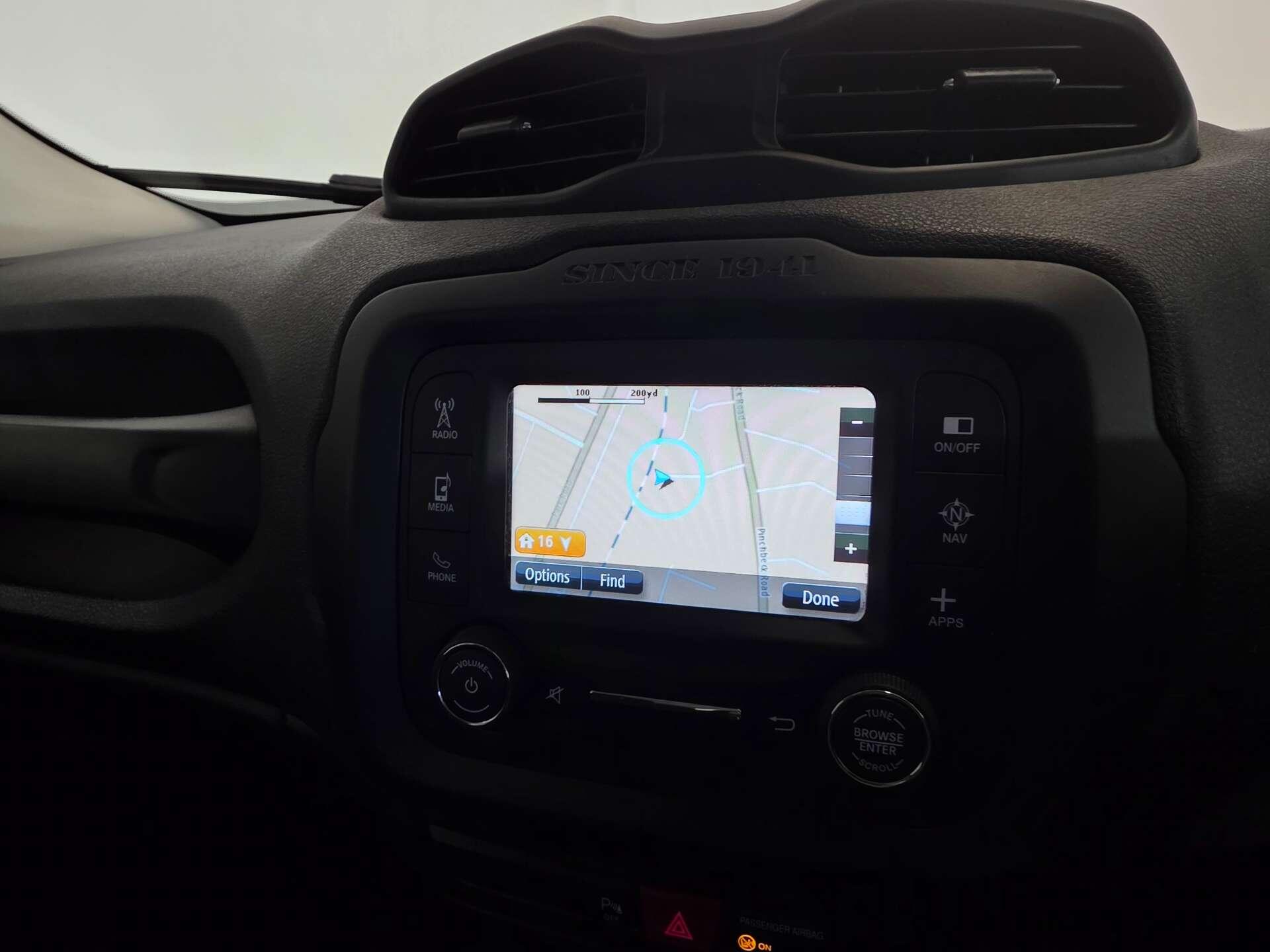 Jeep Renegade view 26