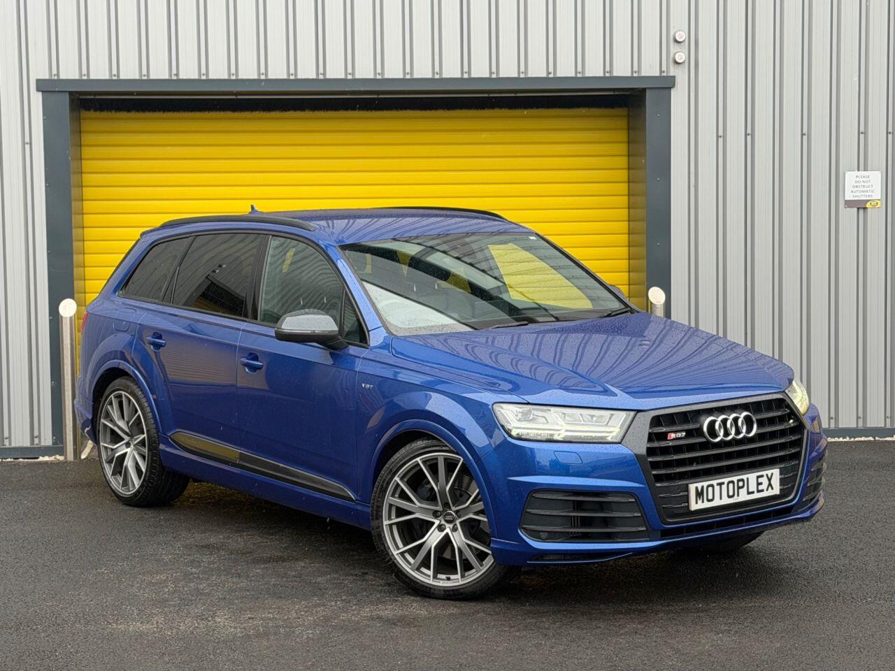 Audi SQ7 view 17
