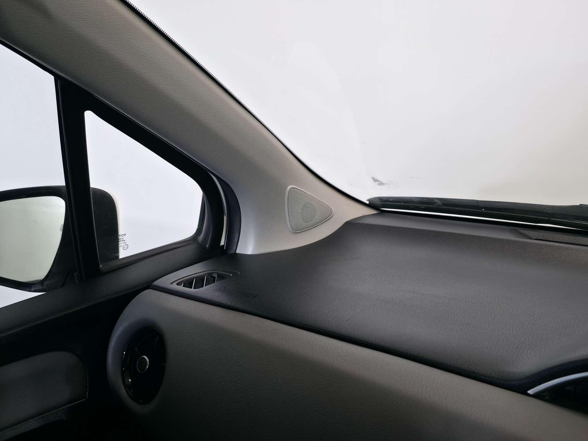 Toyota Yaris view 29
