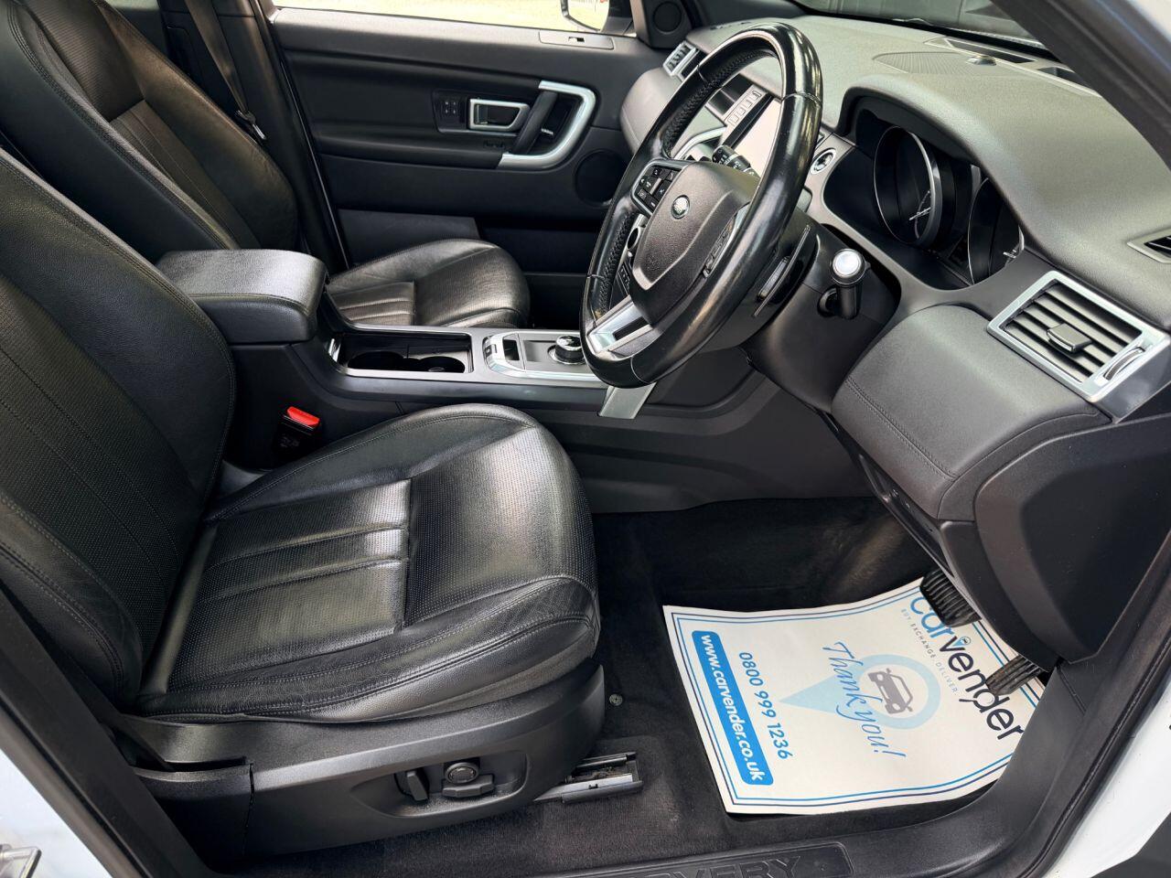 Land Rover Discovery Sport view 16