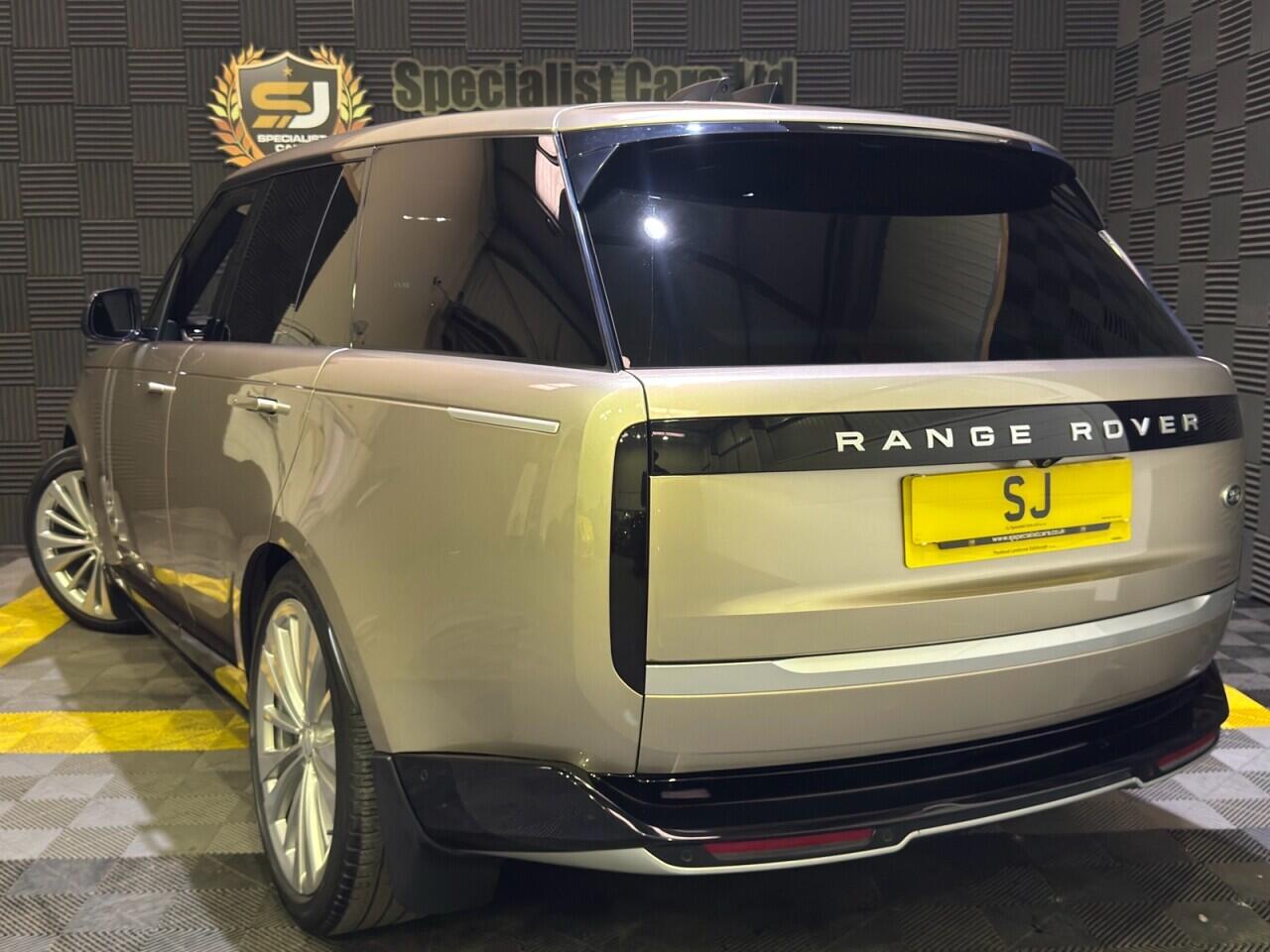 Land Rover Range Rover view 33
