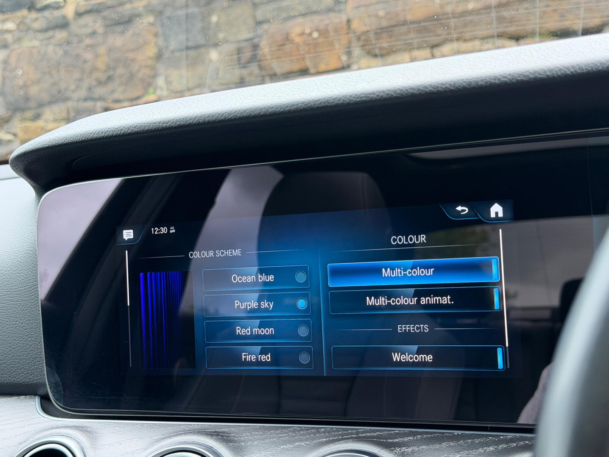 Mercedes-Benz E-Class view 36