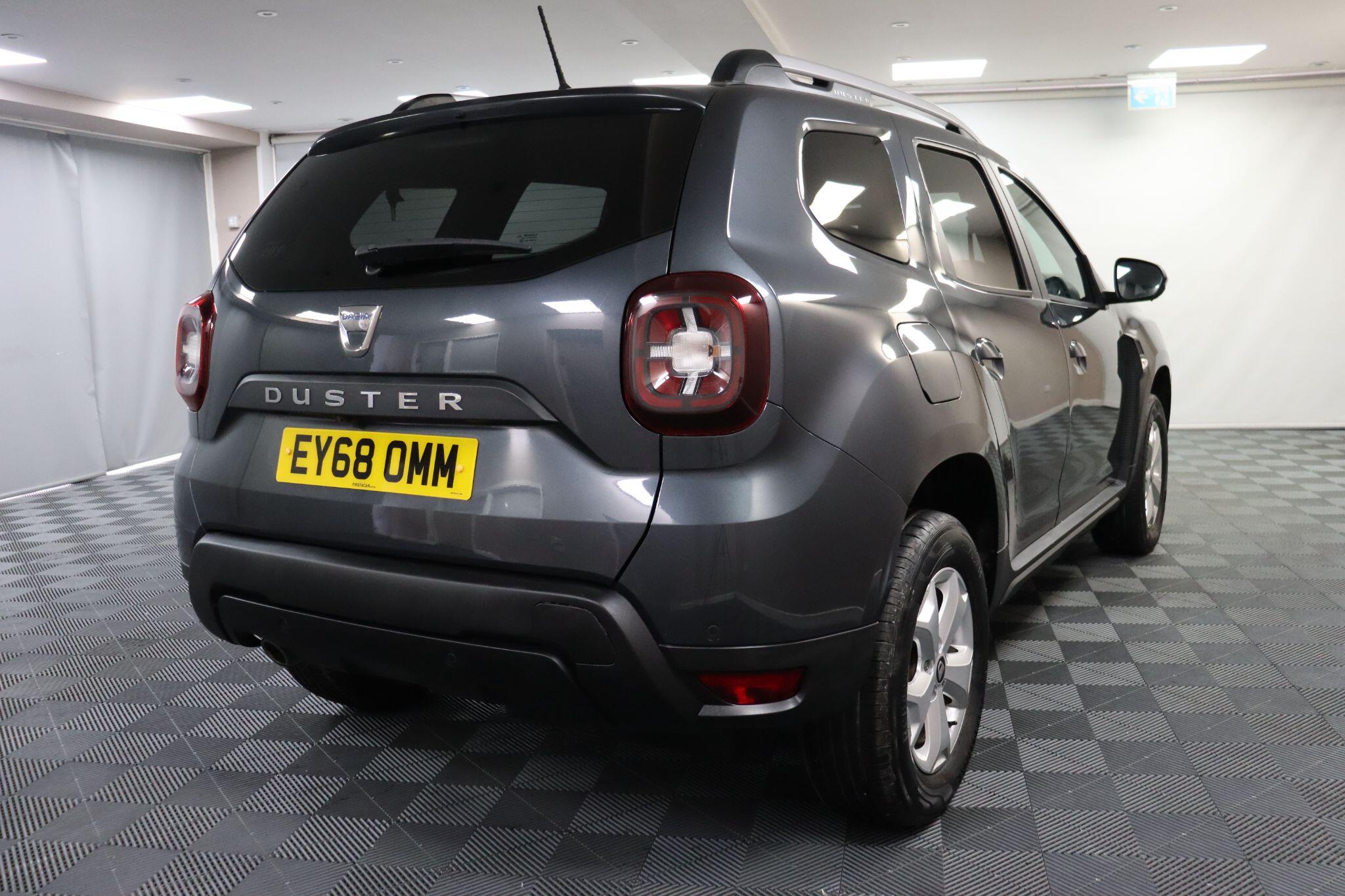 Dacia Duster view 11