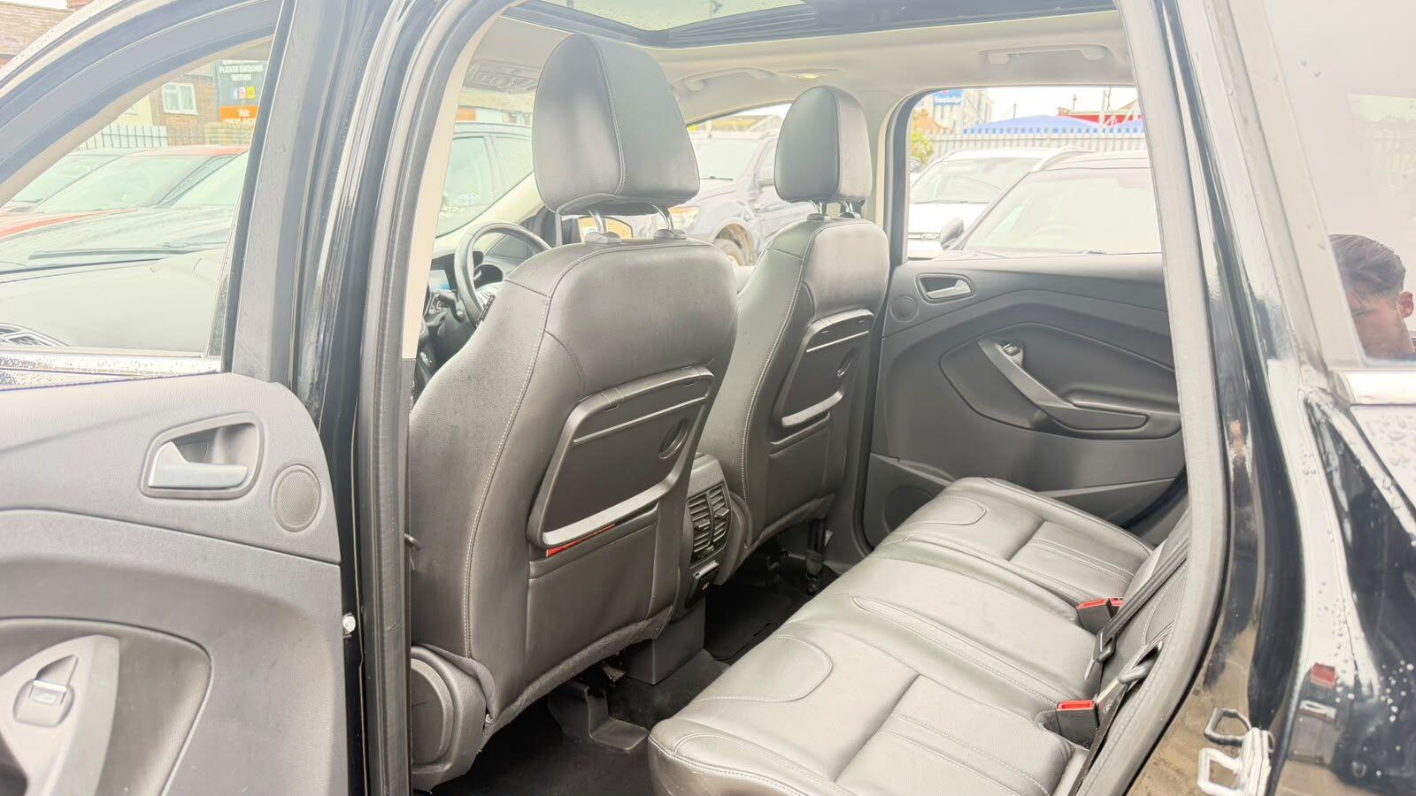 Ford Kuga view 20
