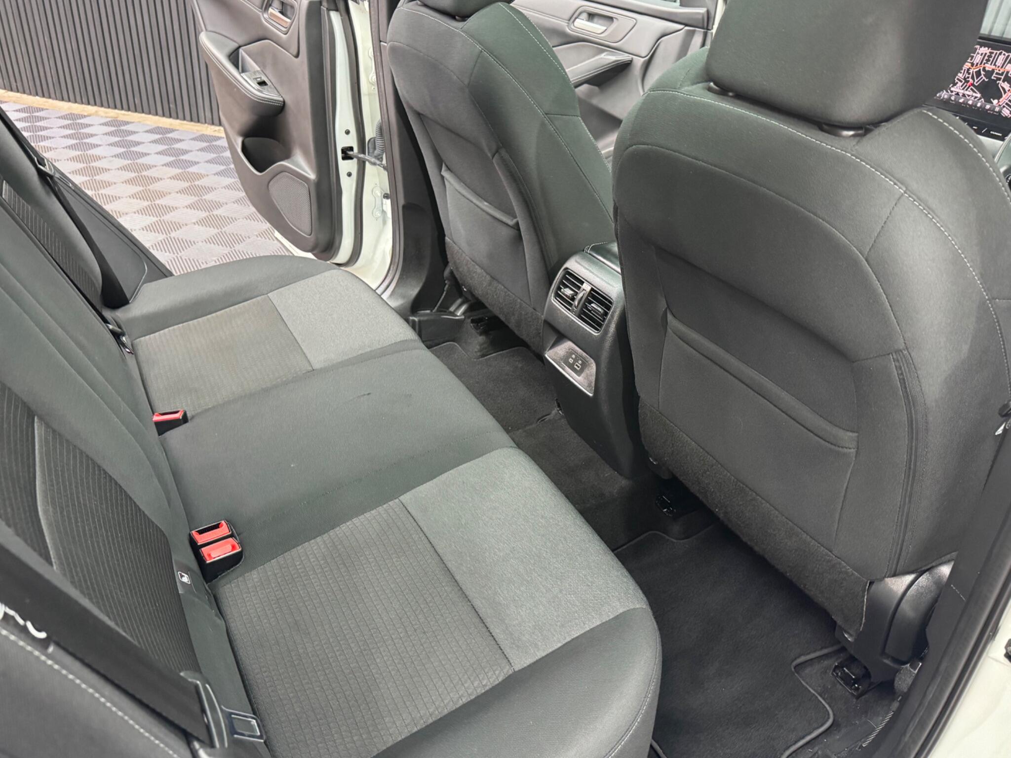 Nissan Qashqai view 35