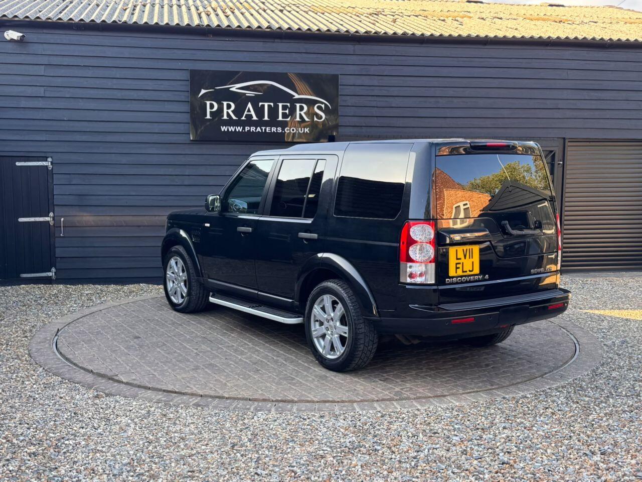 Land Rover Discovery view 8