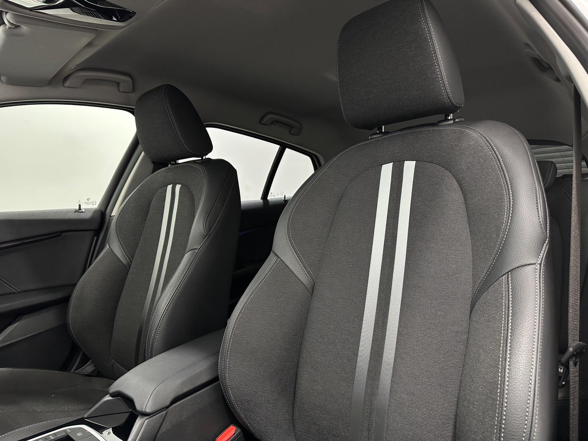 BMW 1 Series view 37