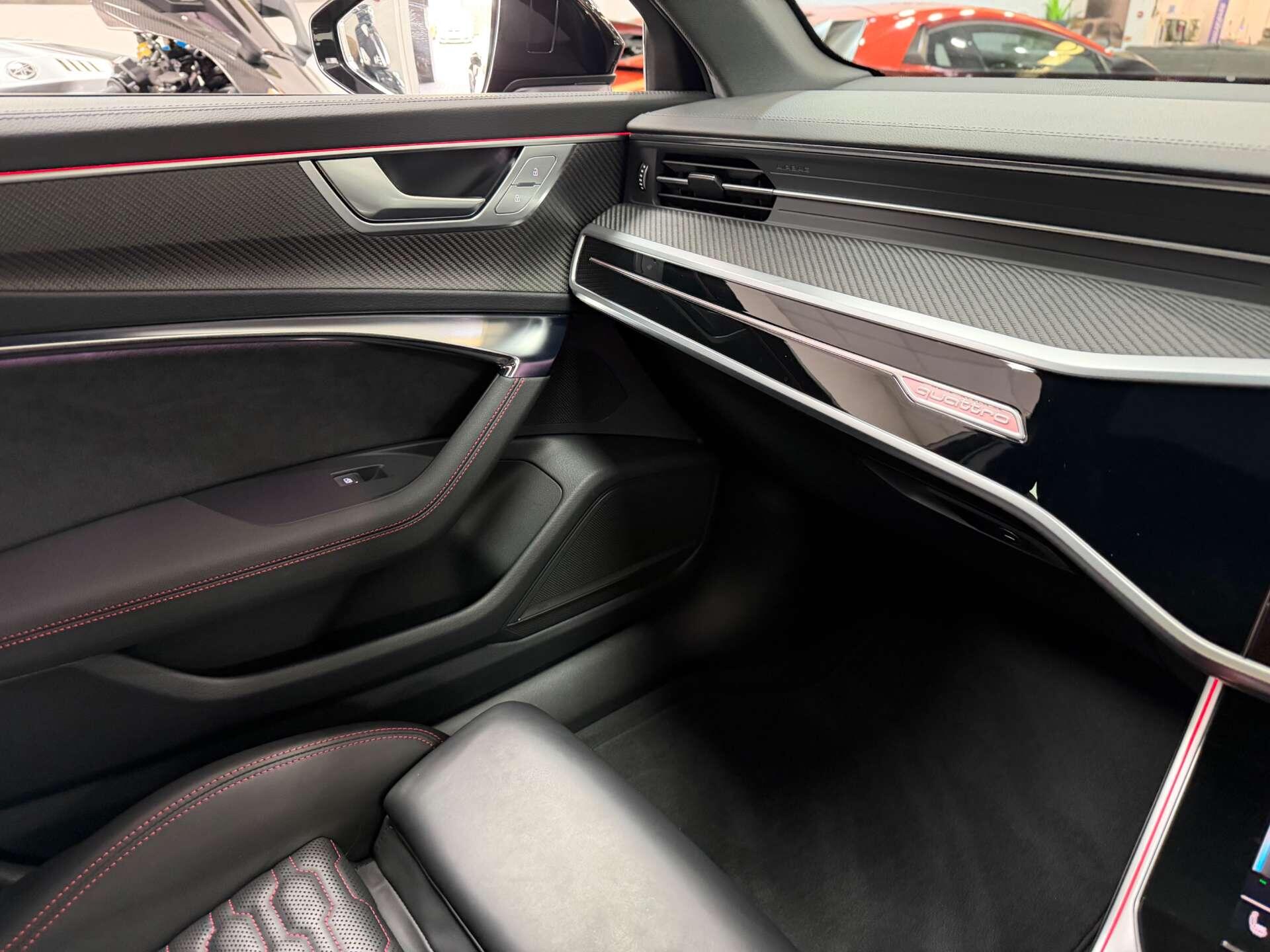 Audi RS6 view 61