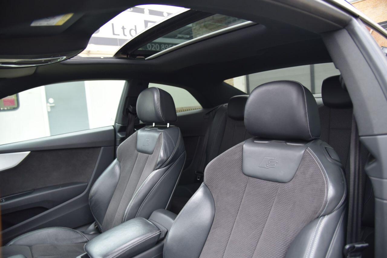 Audi A5 view 27