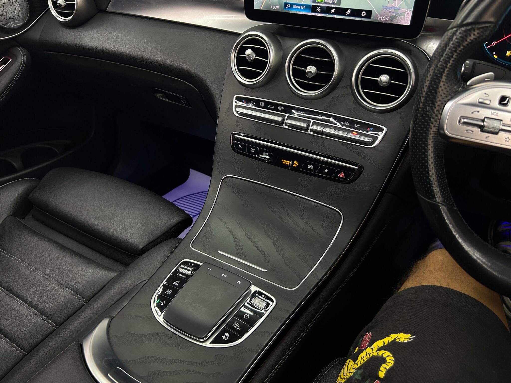 Mercedes-Benz GLC view 11