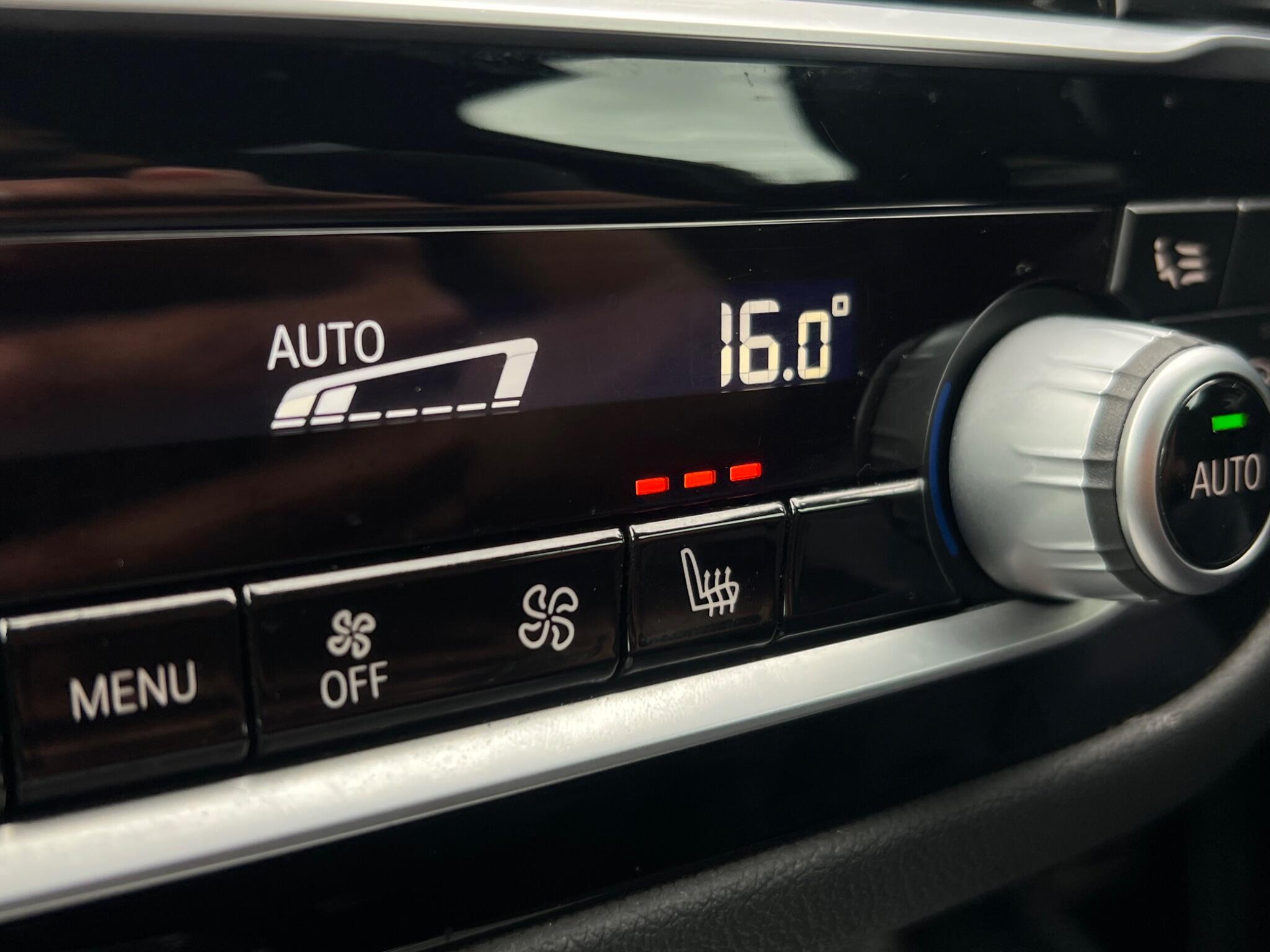 BMW 5 Series view 64