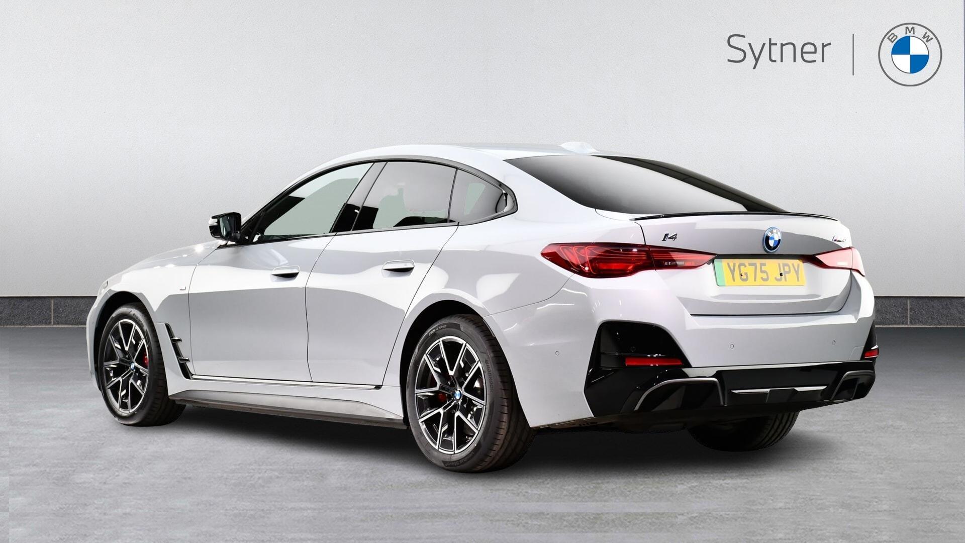 BMW i4 view 2
