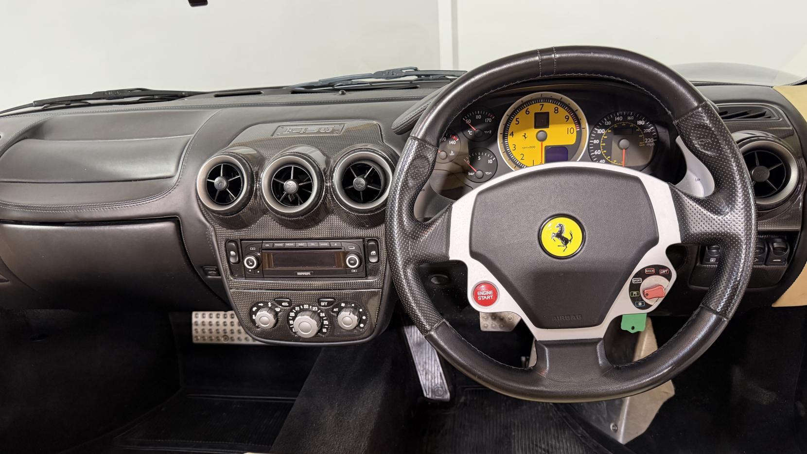 Ferrari F430 view 8