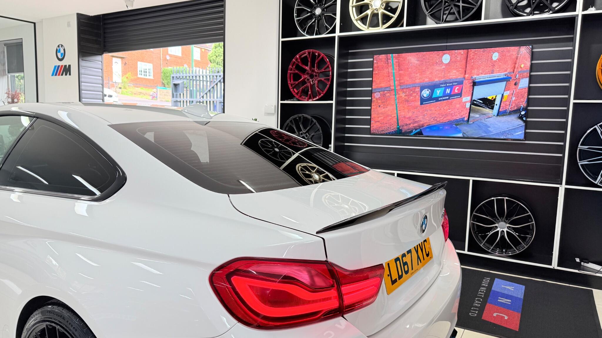 BMW 4 Series view 26