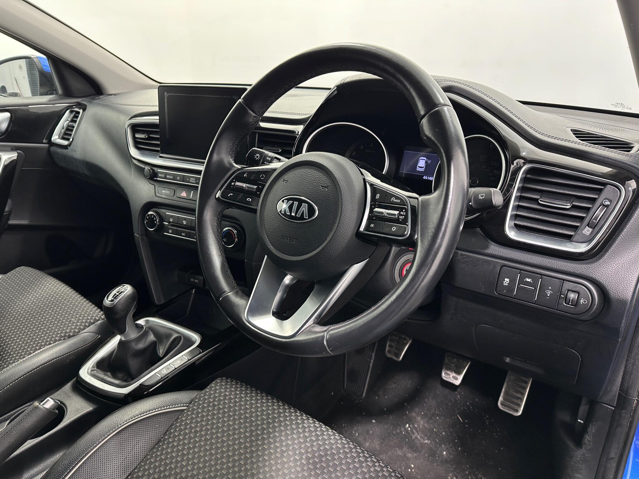 Kia Ceed view 11