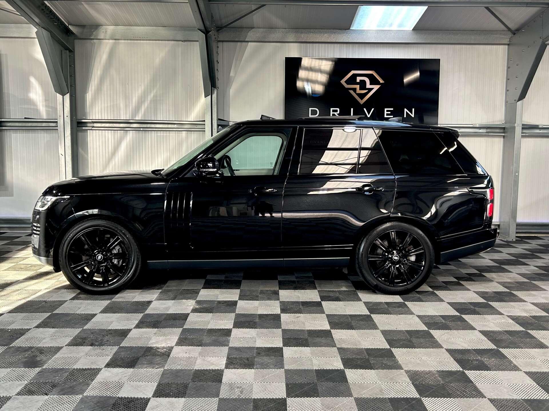 Land Rover Range Rover view 13
