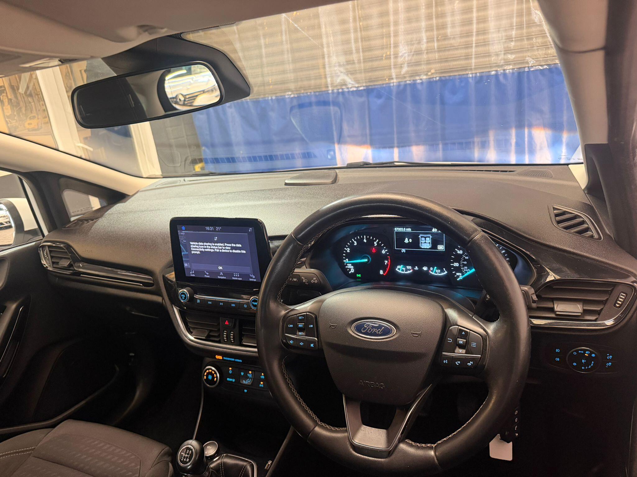 Ford Fiesta view 19