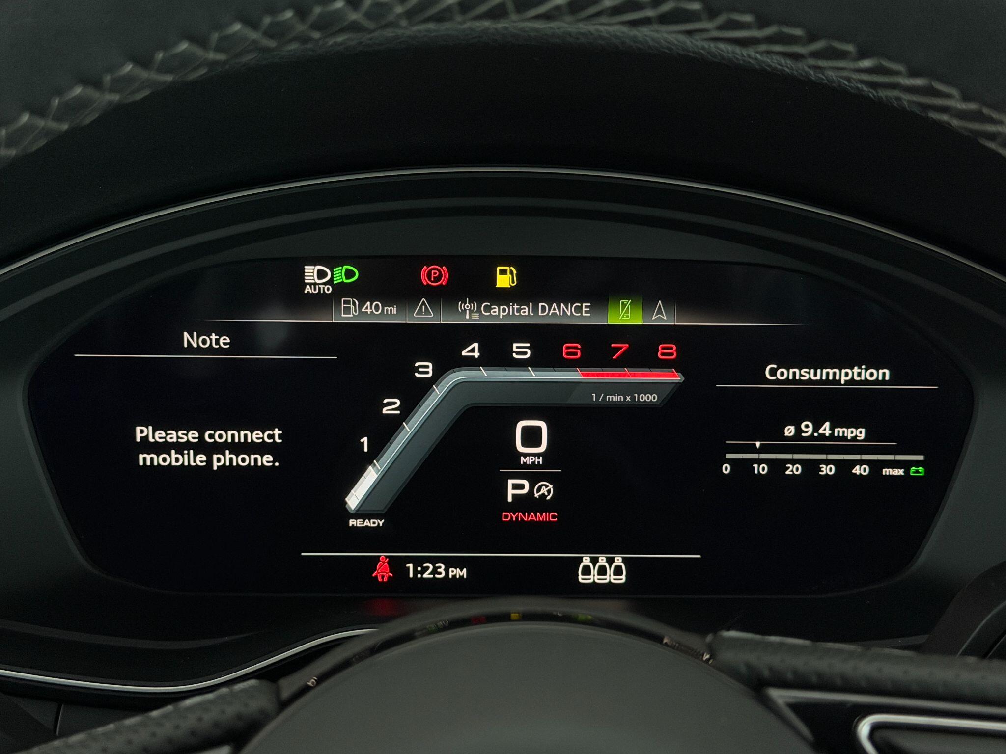 Audi A4 view 15