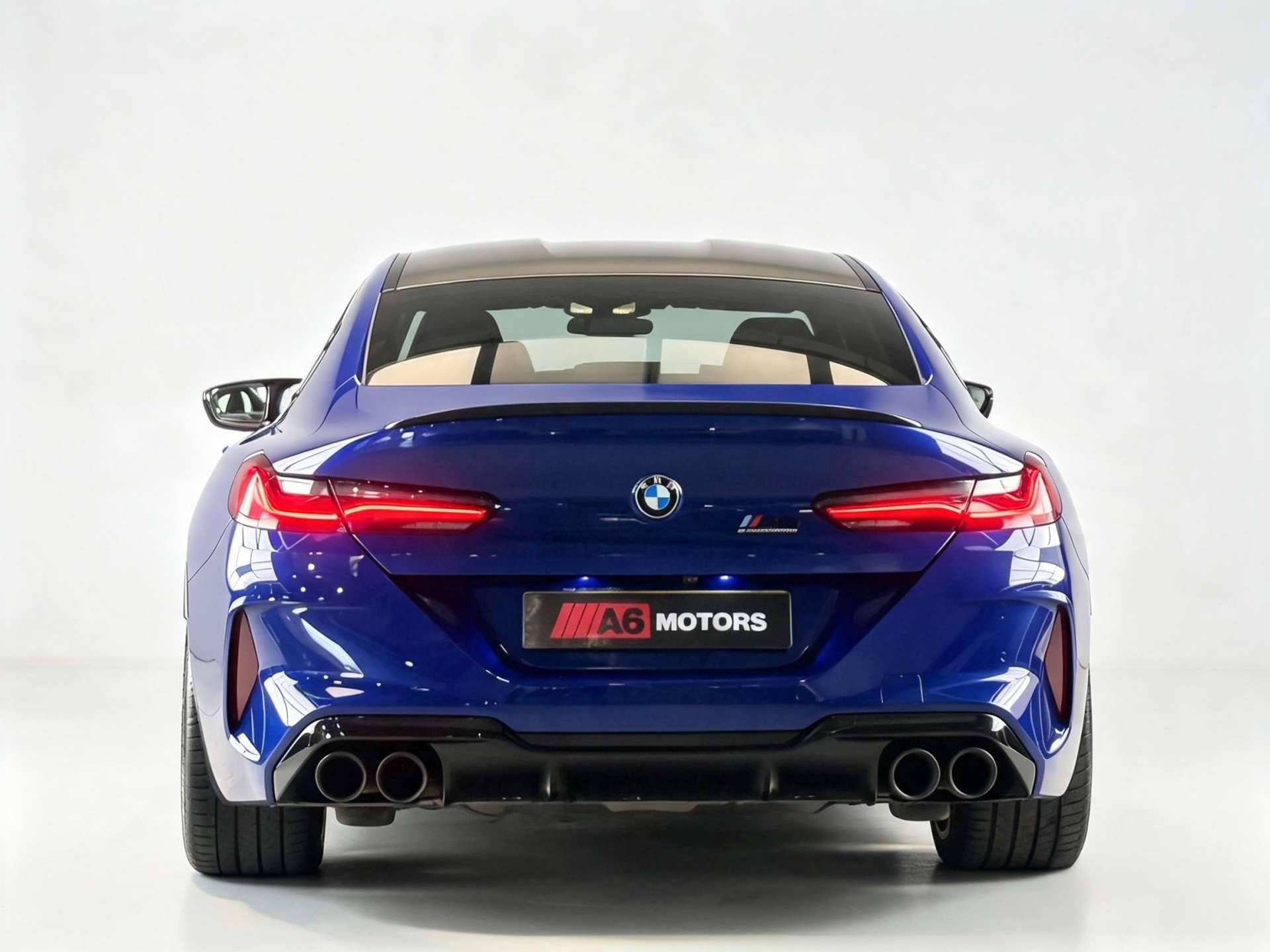 BMW M8 view 10