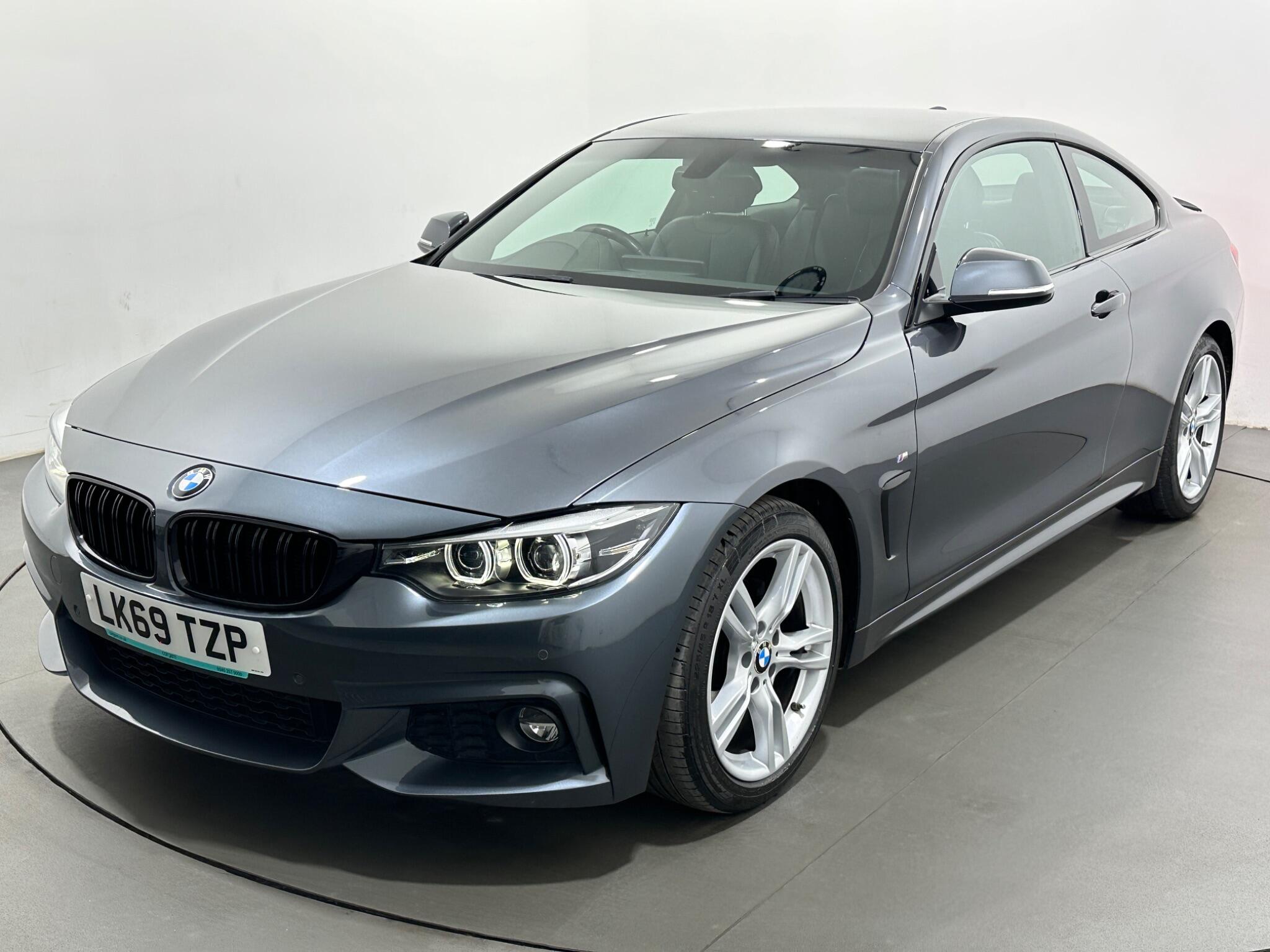 BMW 4 Series view 50