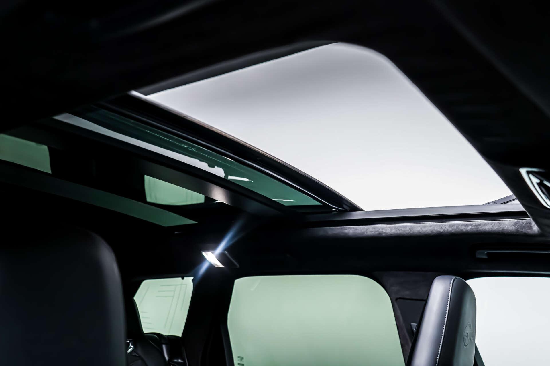 Land Rover Range Rover Sport view 8