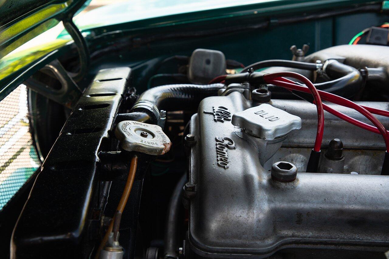 Alfa Romeo Giulia view 79