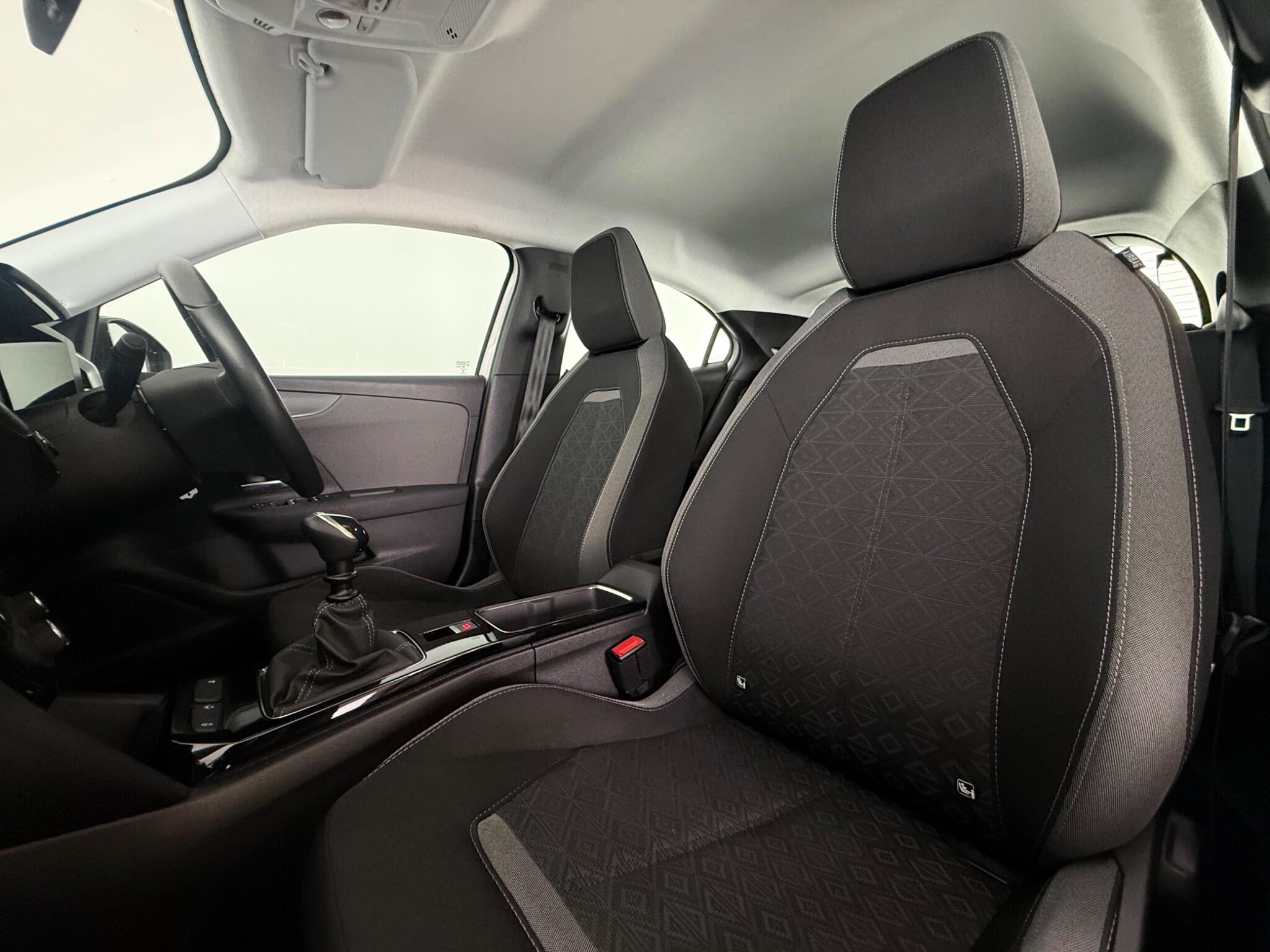 Vauxhall Mokka view 26