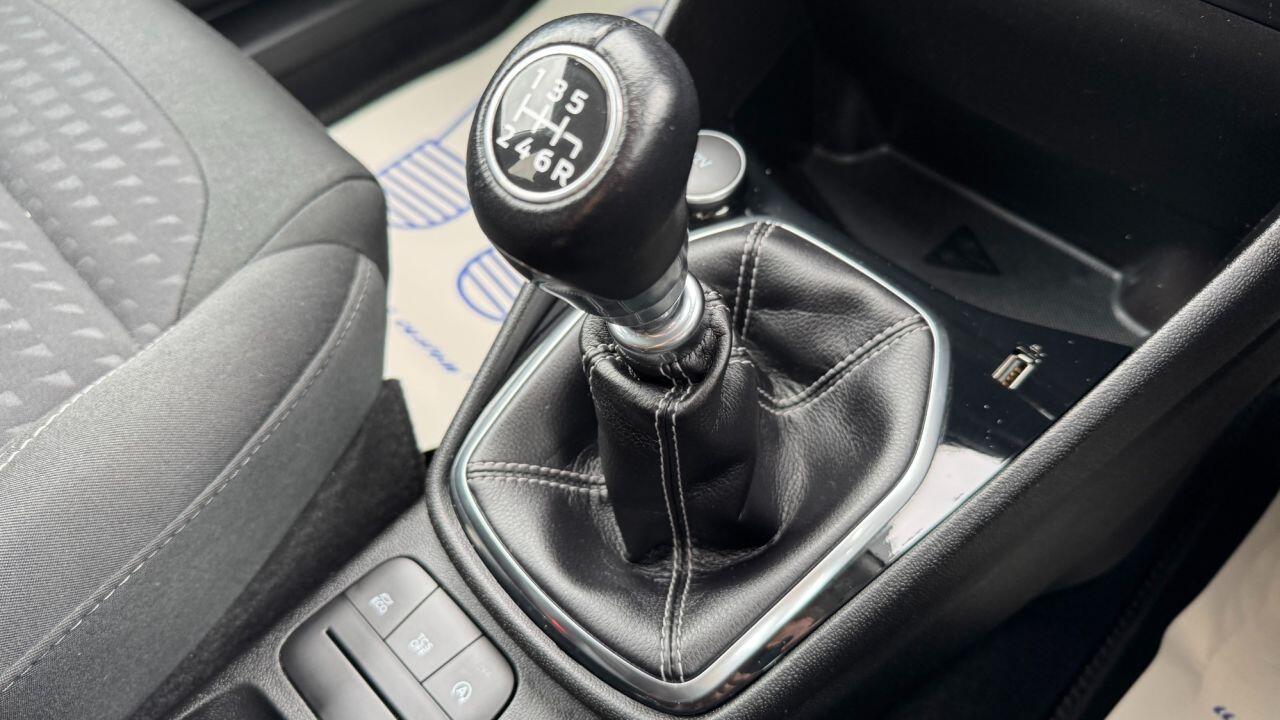 Ford Fiesta view 24