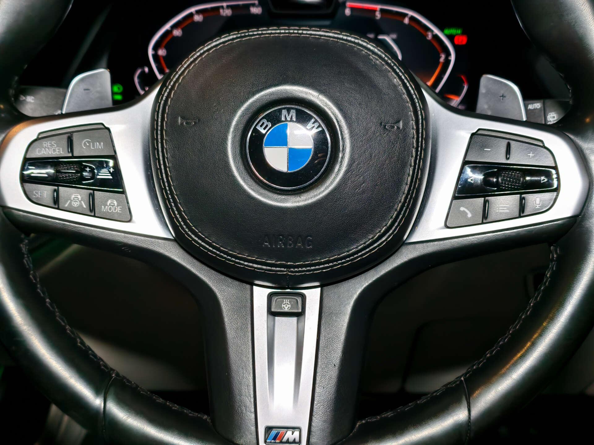 BMW X7 view 41