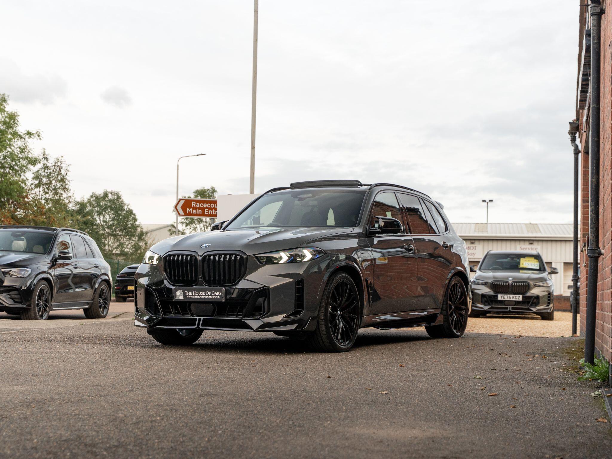 BMW X5 view 10