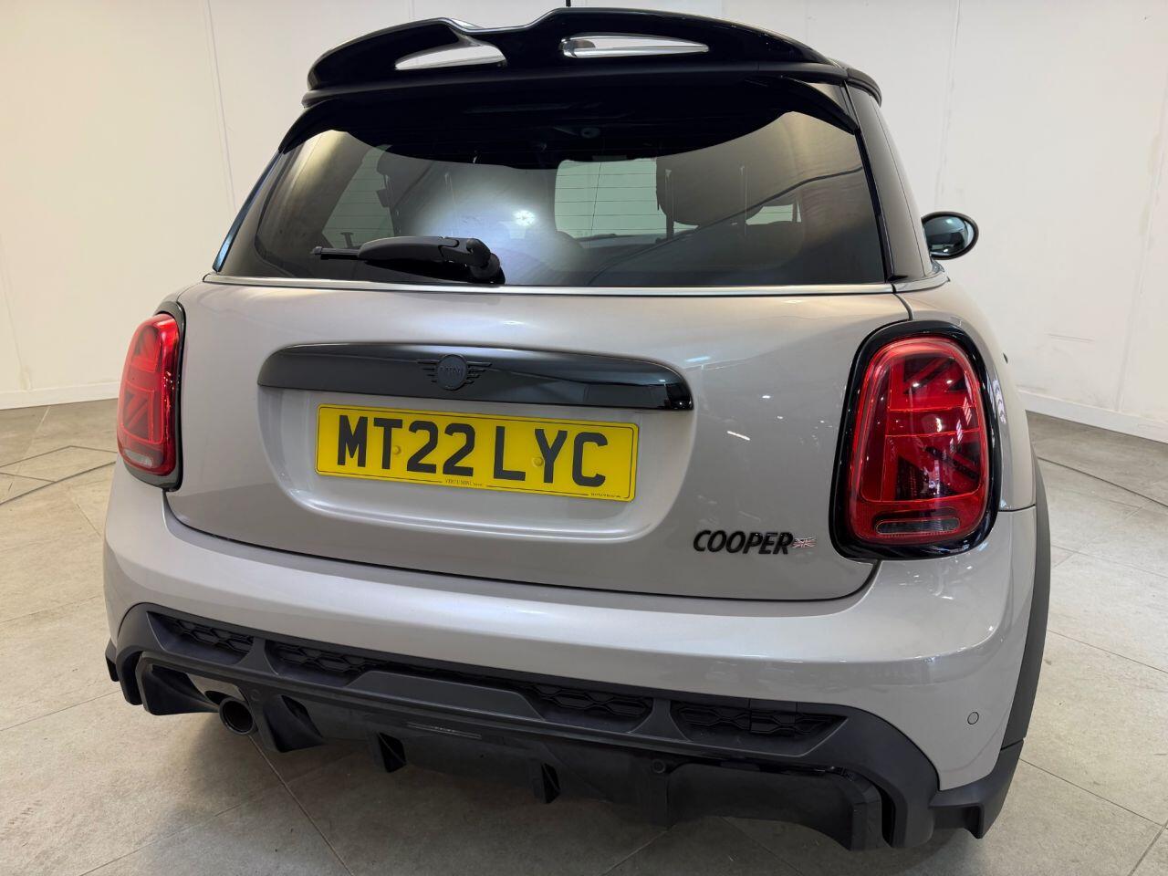 Mini Cooper view 58