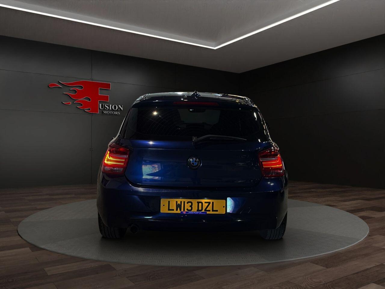 BMW 1 Series view 5