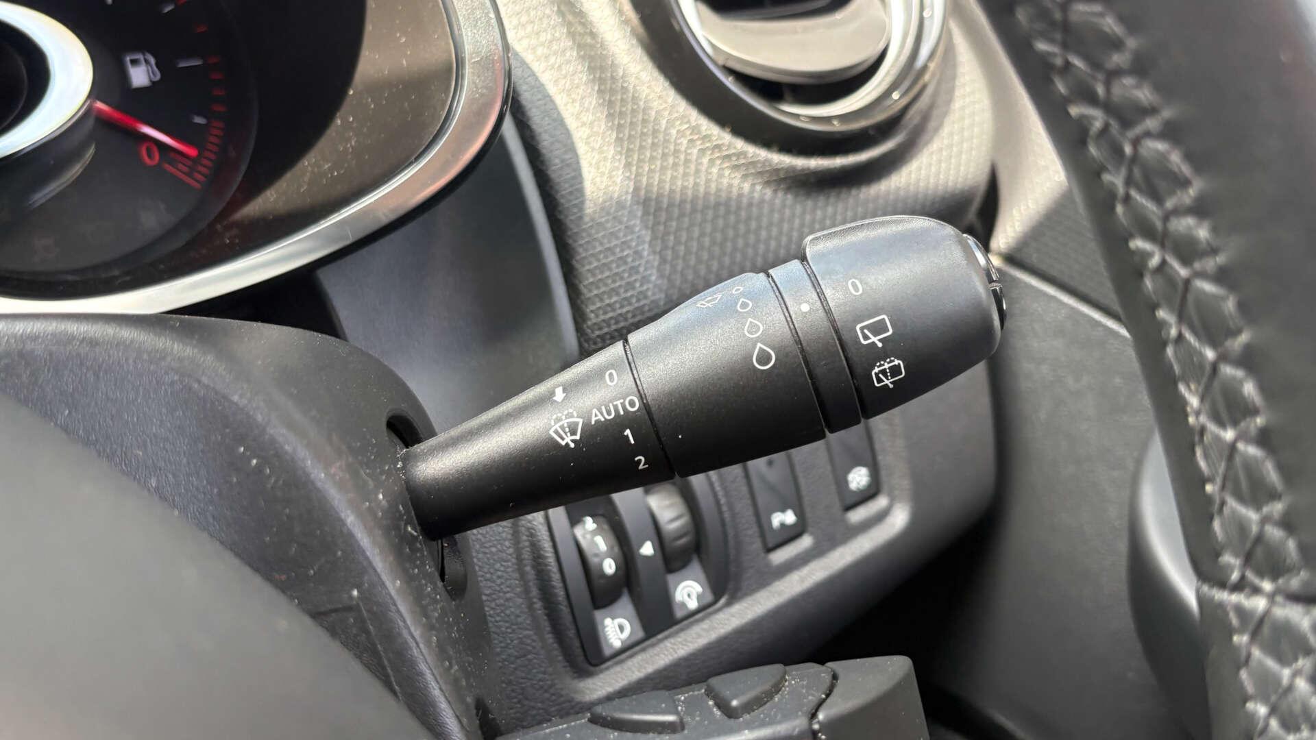 Renault Clio view 20