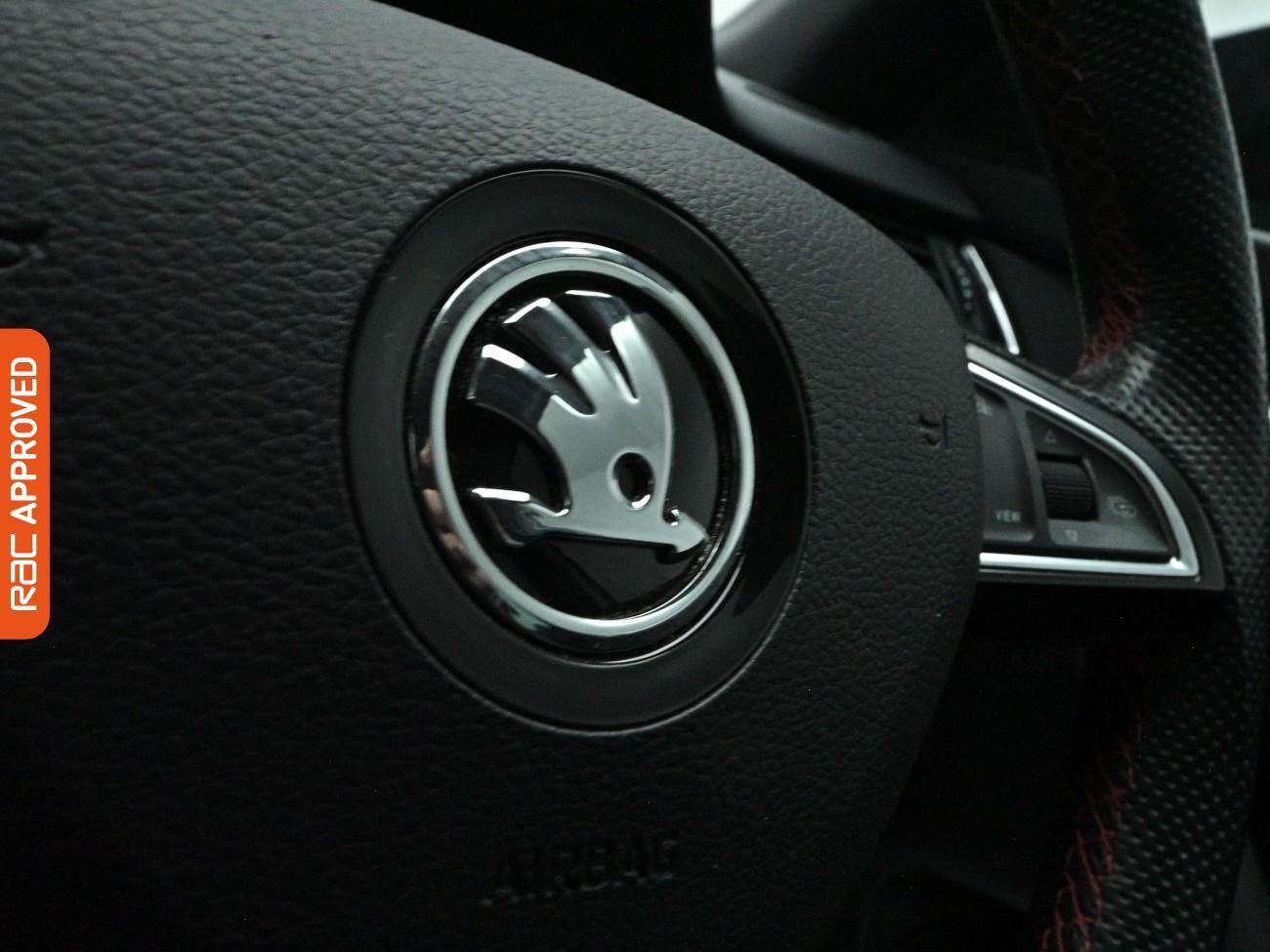 Skoda Octavia view 22