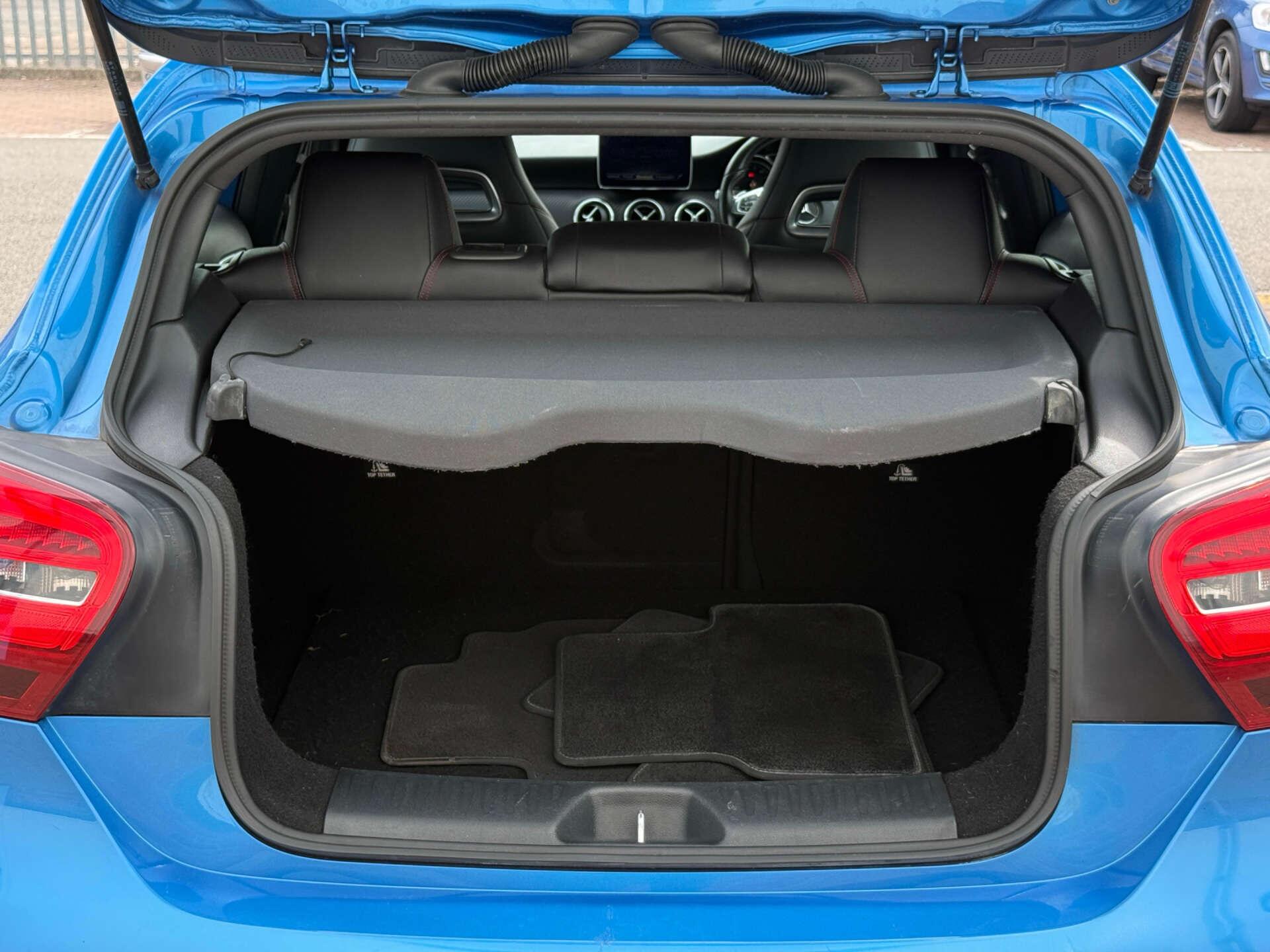 Mercedes-Benz A Class view 33