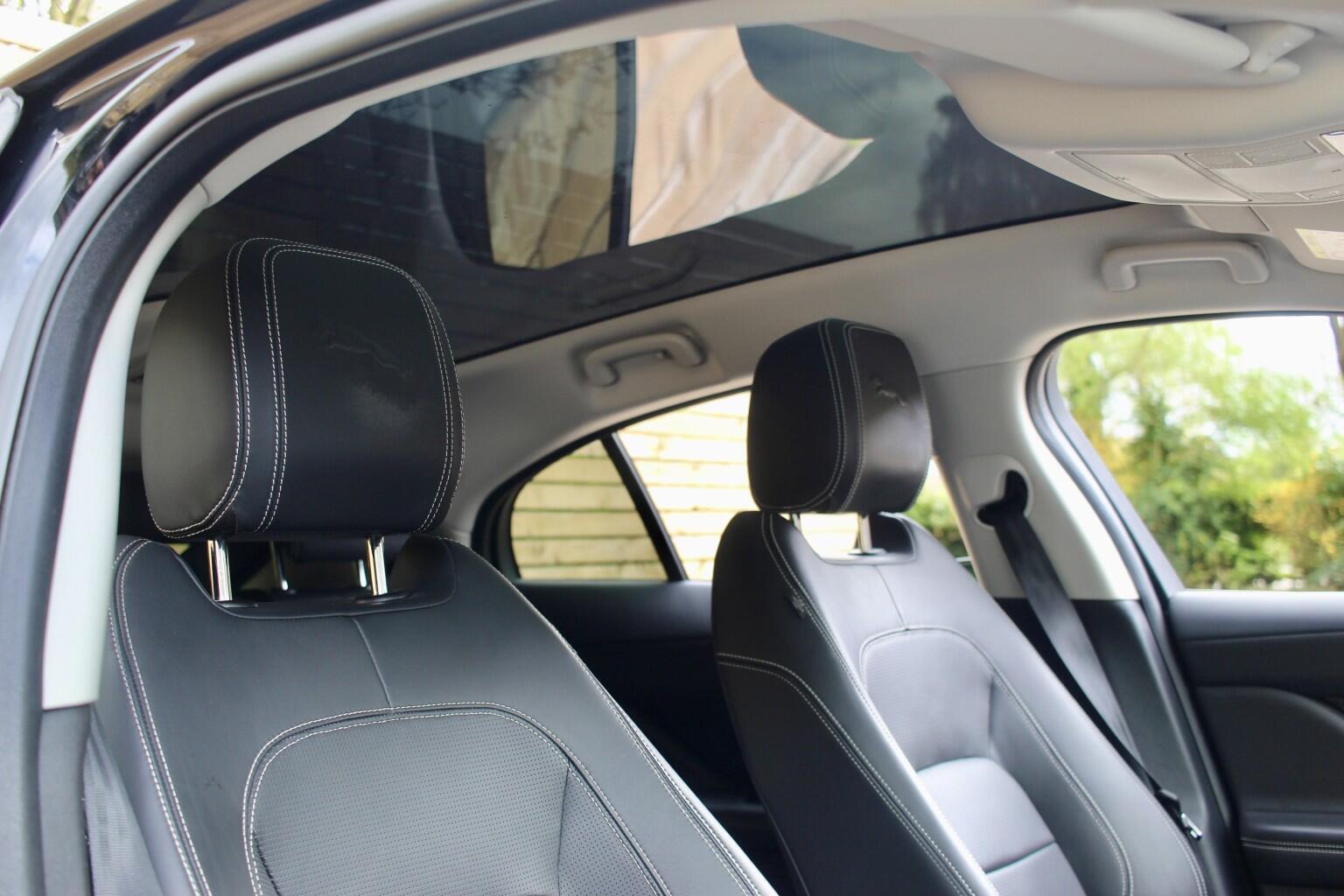 Jaguar I-Pace view 10