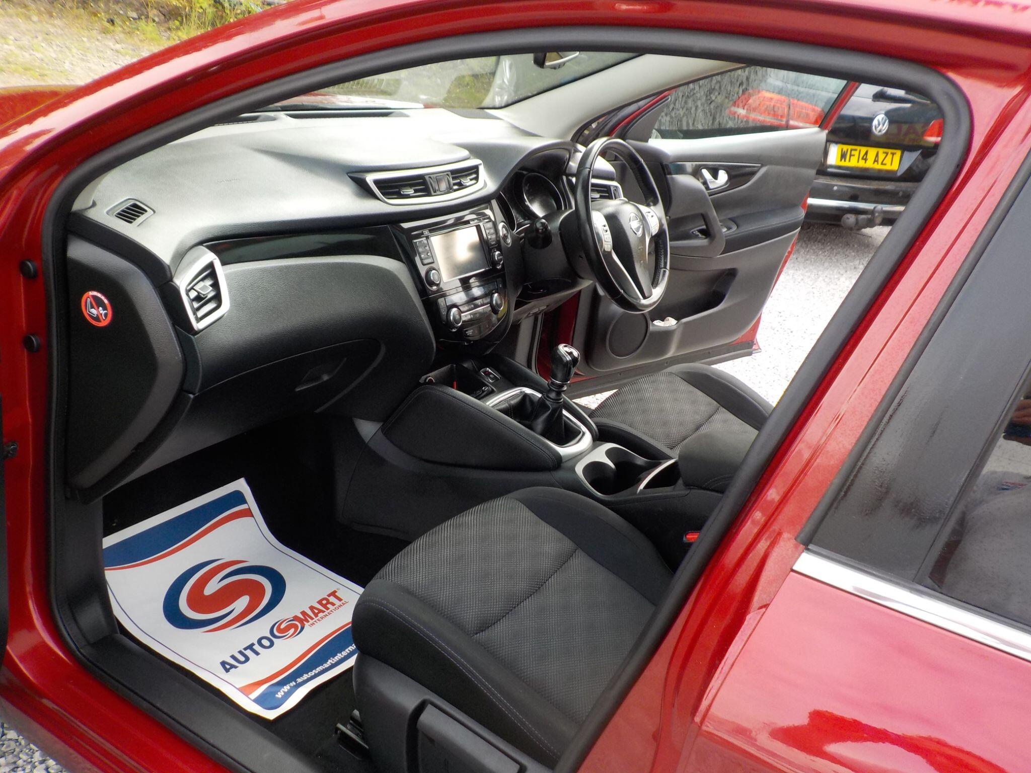 Nissan Qashqai 1.5 dCi N-Connecta 2WD Euro 6 (s/s) 5dr