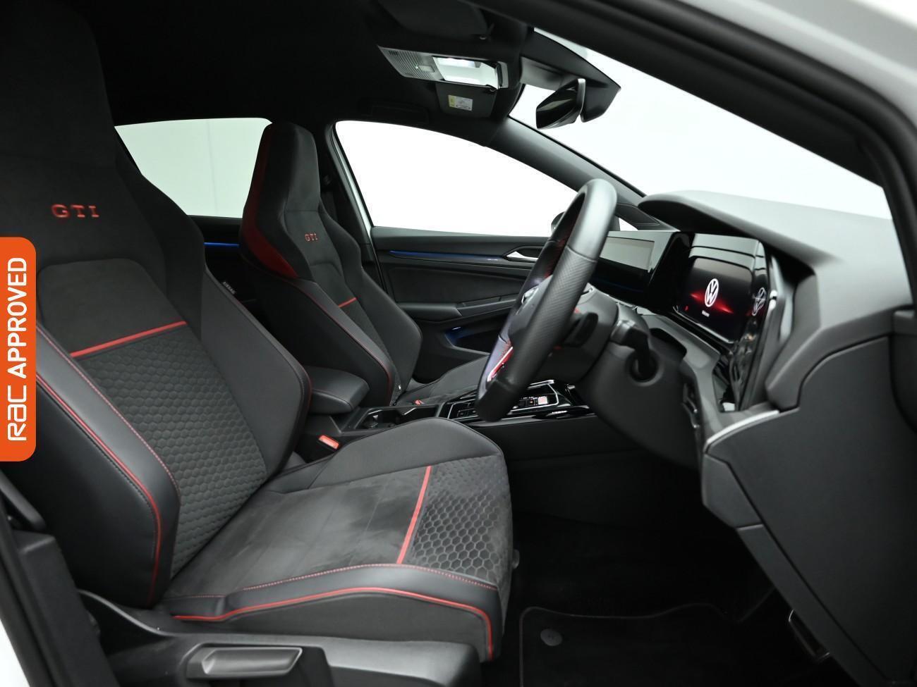 Volkswagen Golf view 12