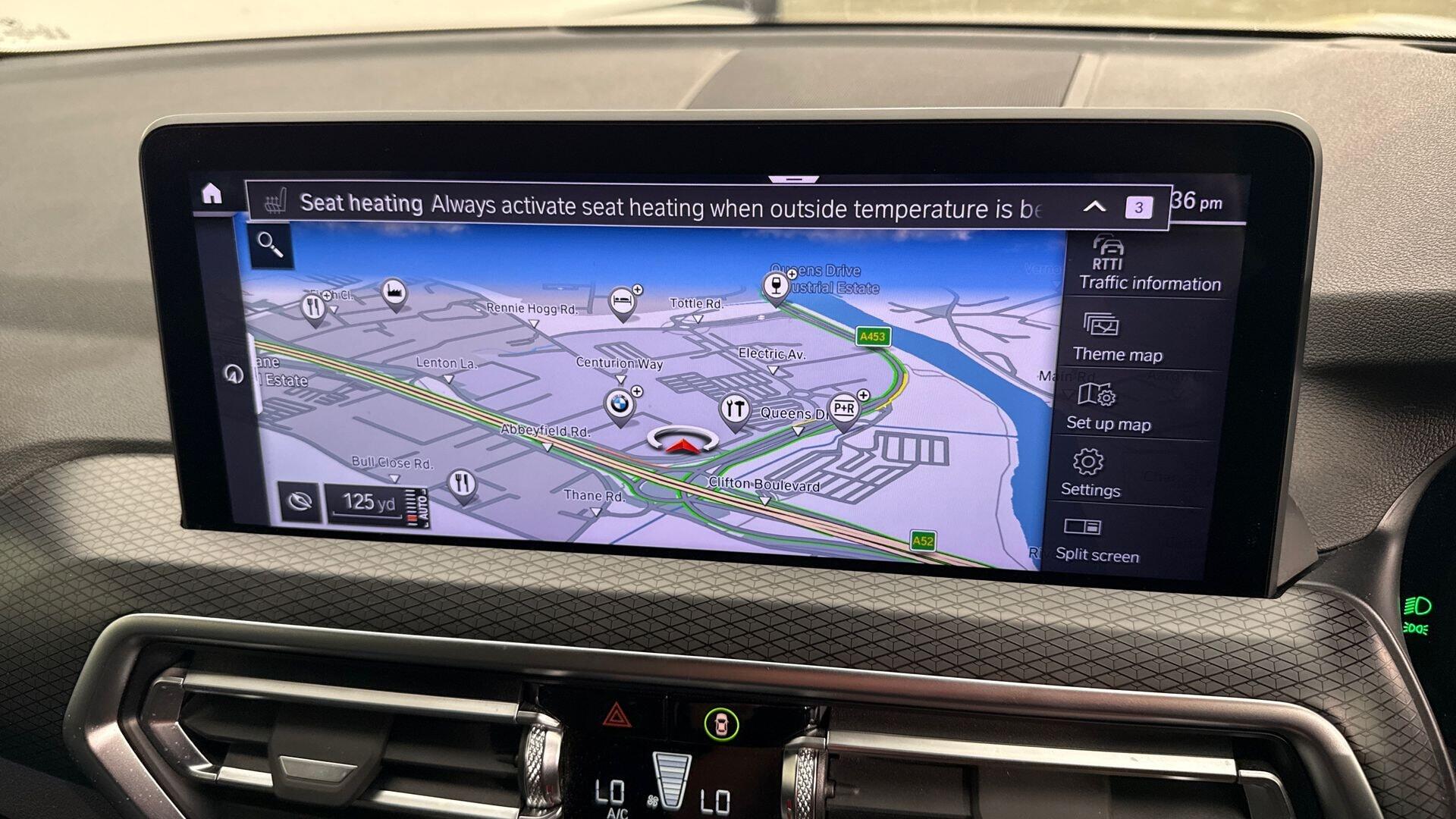 BMW X3 view 25