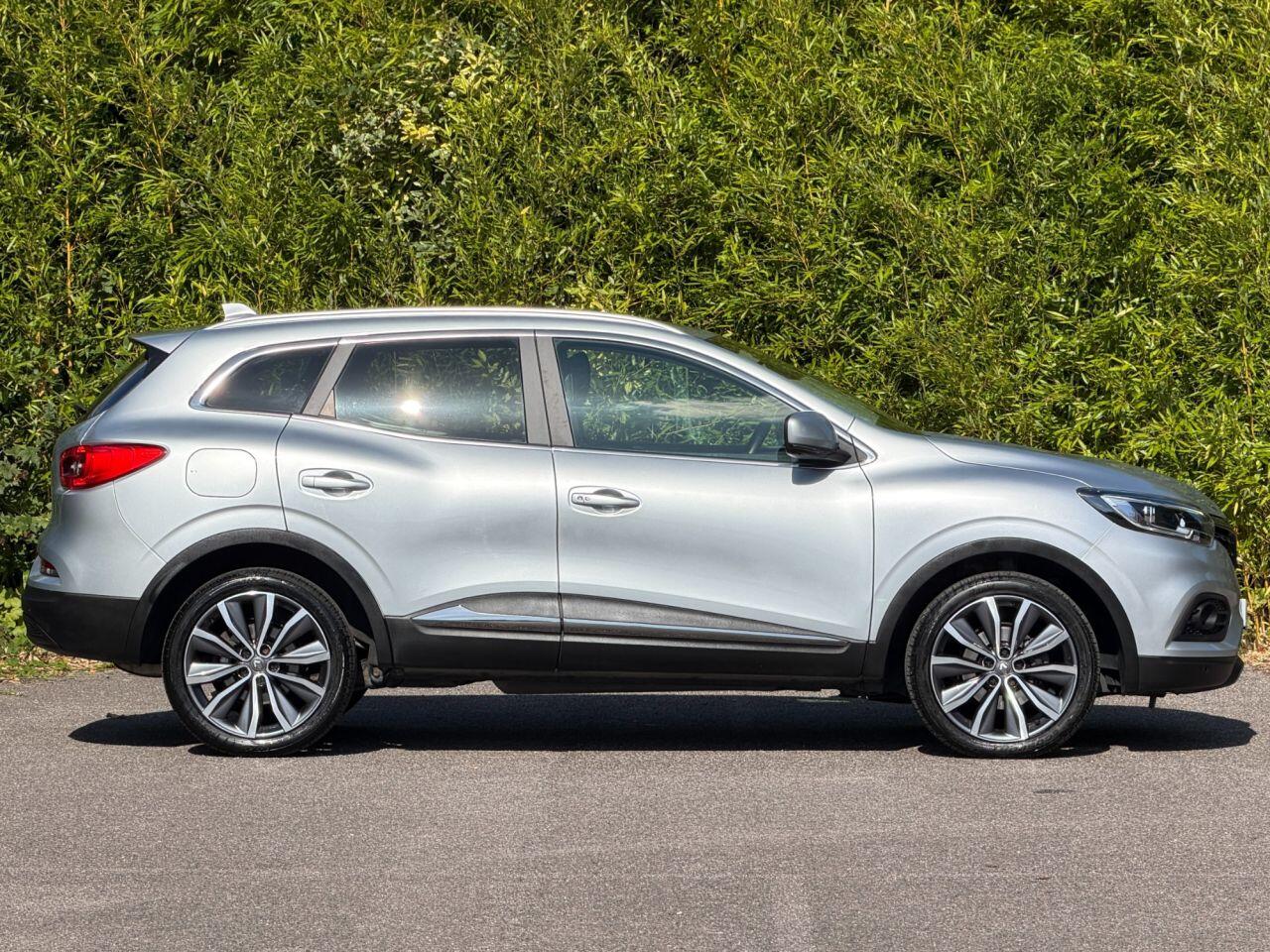 Renault Kadjar view 3