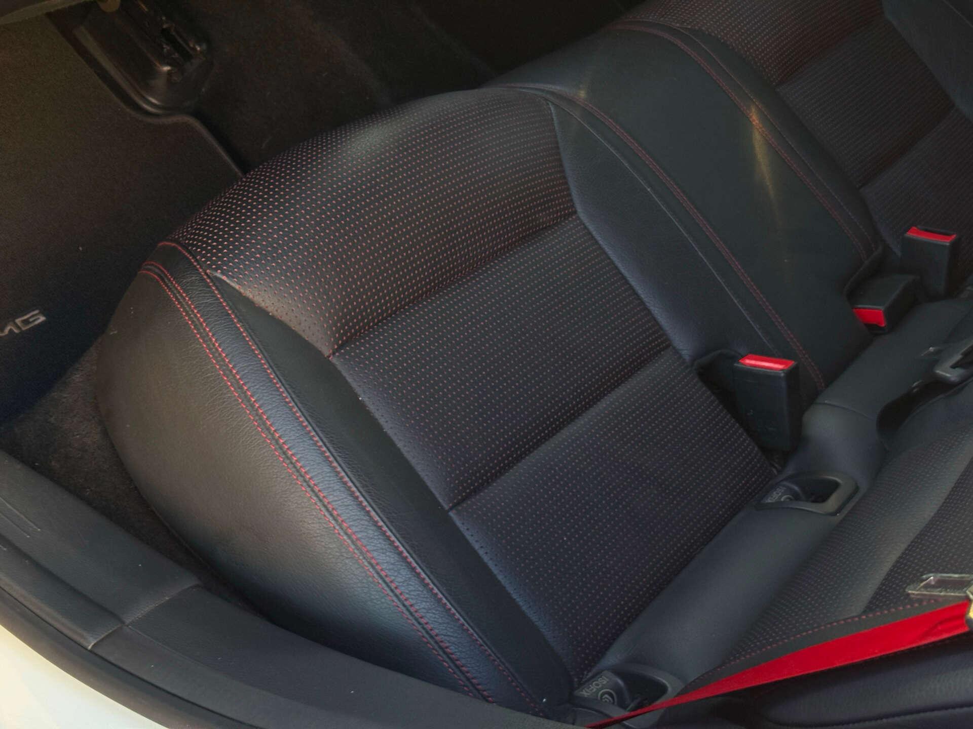 Mercedes-Benz Cla view 33