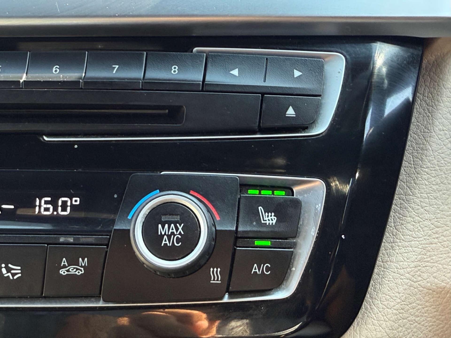 BMW 3 Series view 49