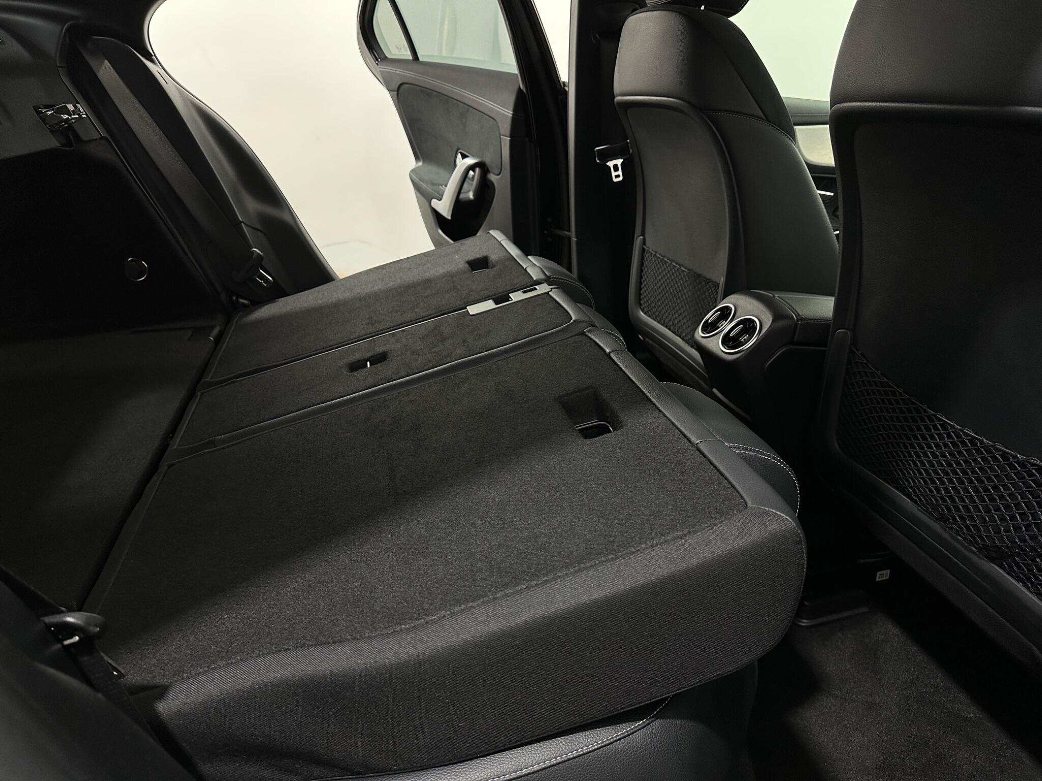 Mercedes-Benz A-Class view 48