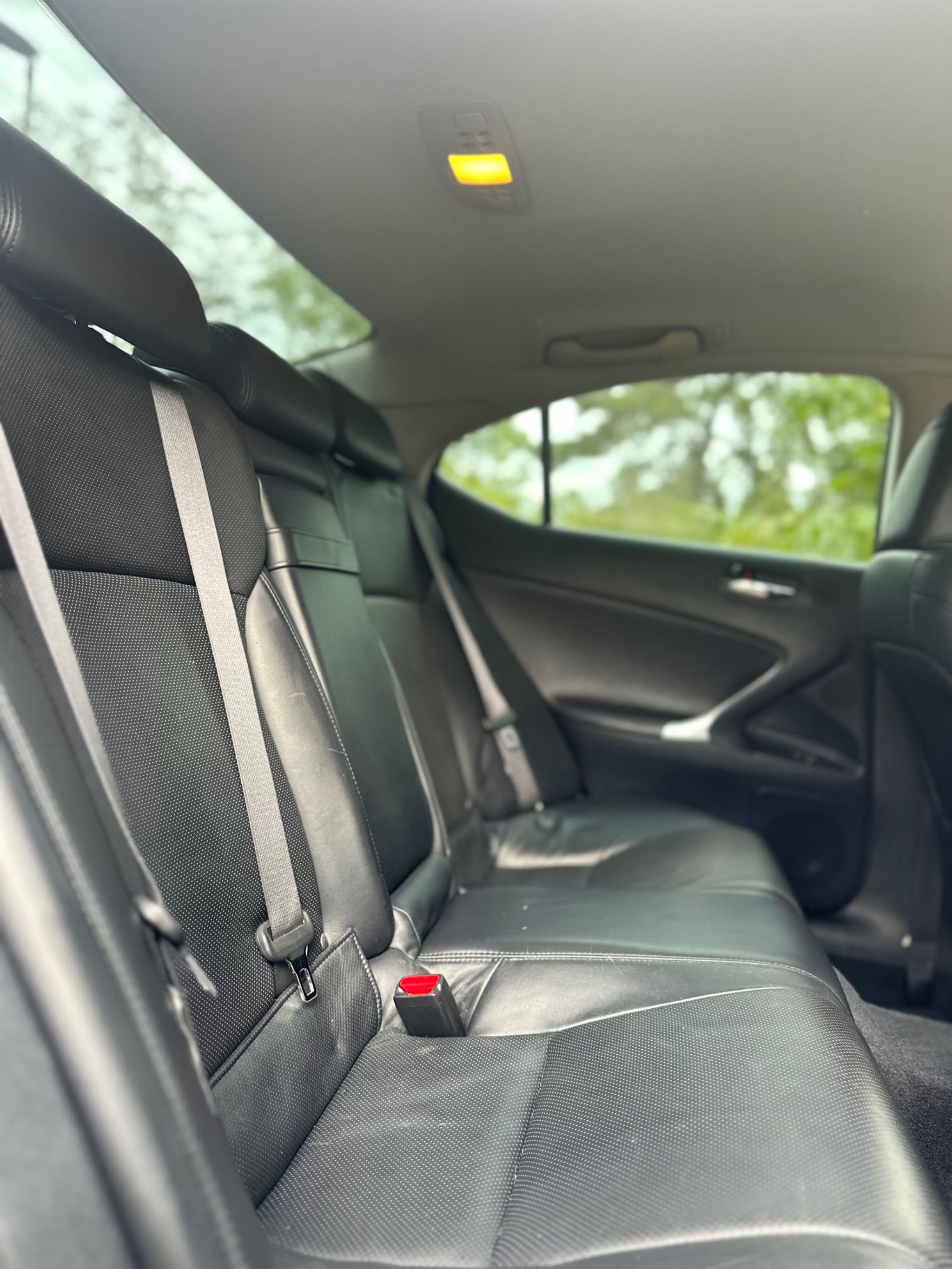 2008 Lexus IS image 20