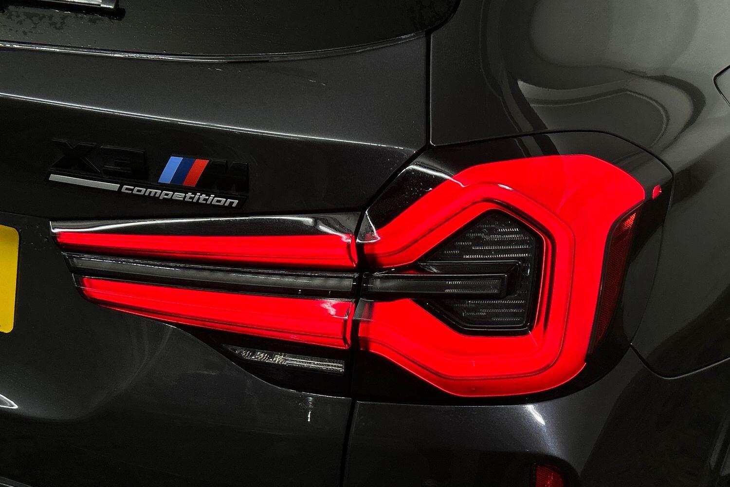 BMW X3 M view 20