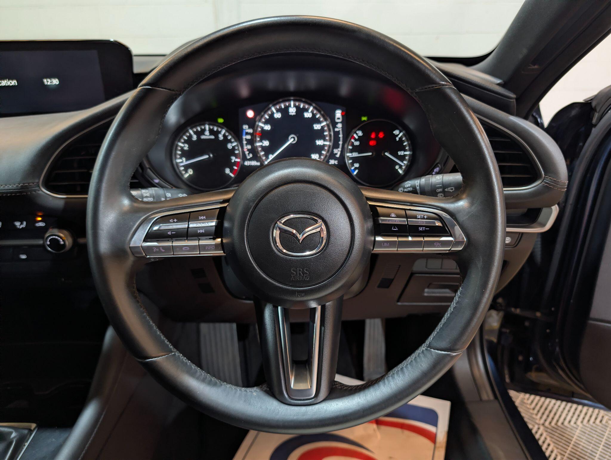 Mazda Skyactiv-G view 9