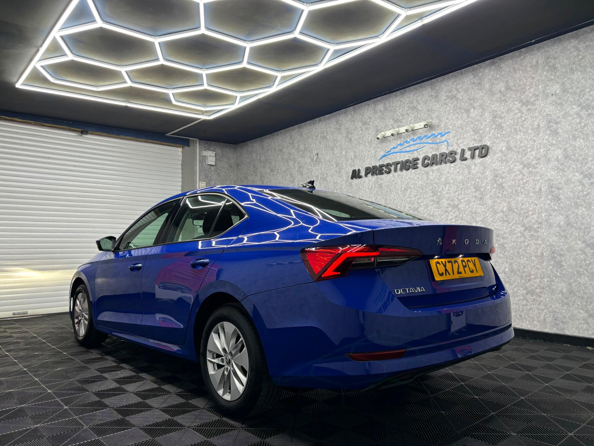Skoda Octavia view 4