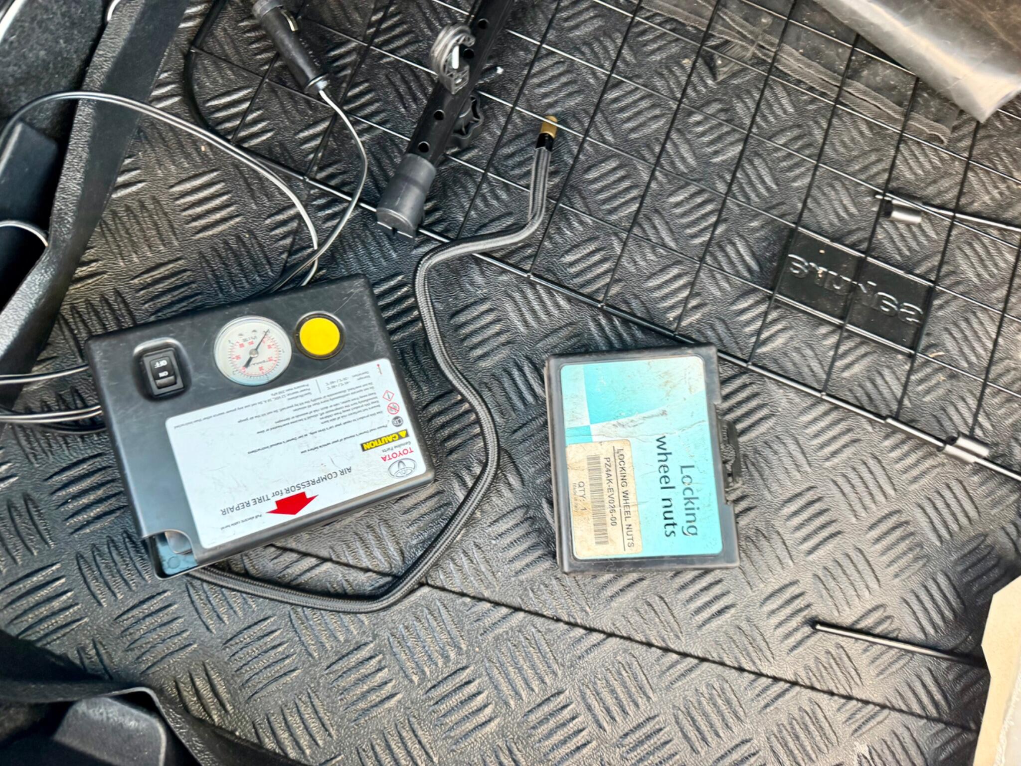 Toyota Auris view 34