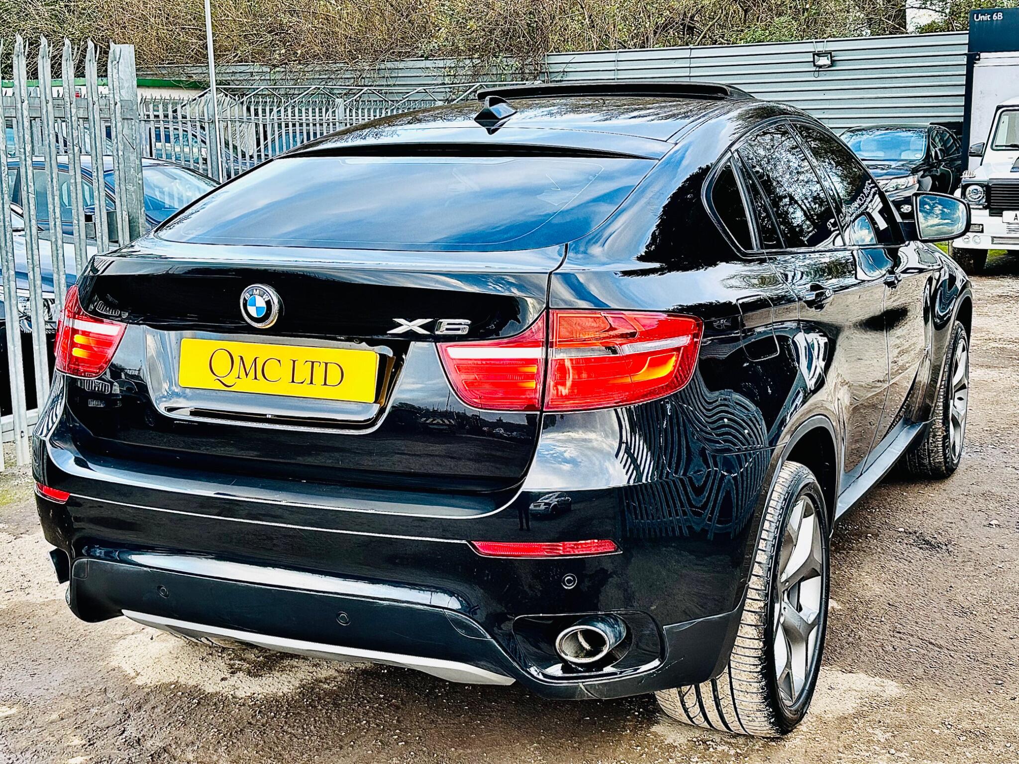 BMW X6 view 6